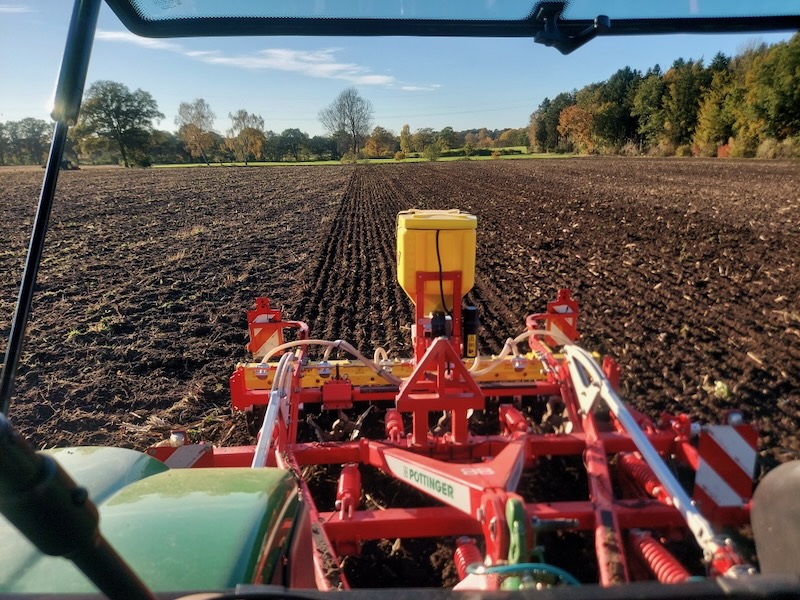 Vorbereitung Aussaat Landwirtschaft Gut Tangstedt